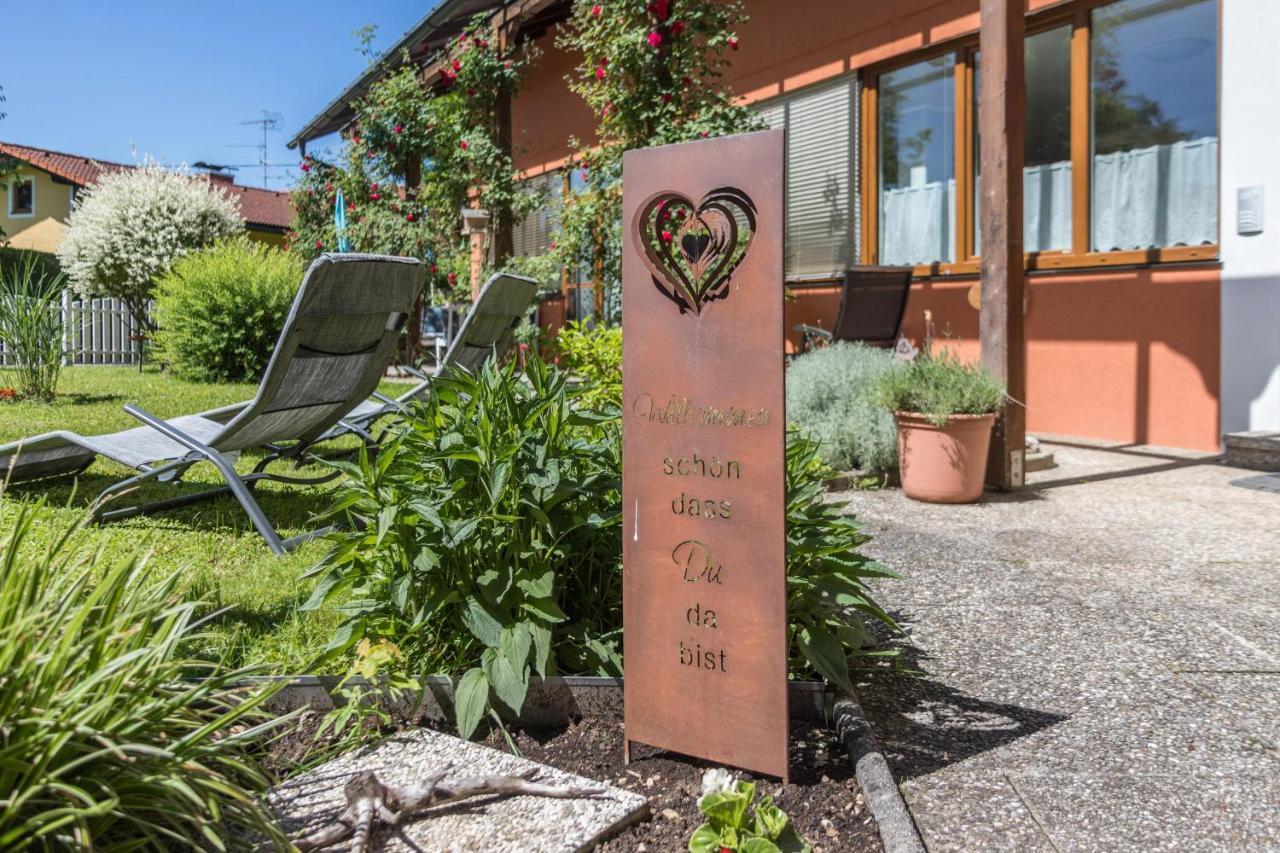 Fewo Im Gaestehaus Maximilian Eggelsberg Zewnętrze zdjęcie